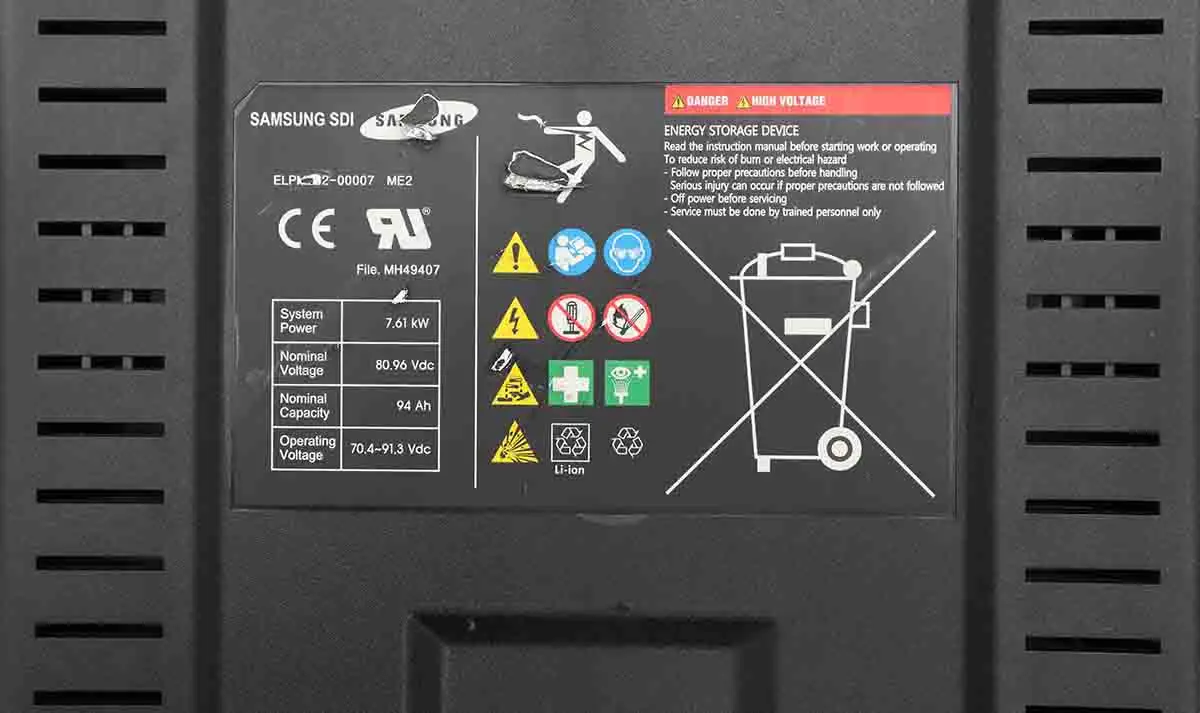 Energy storage device label with specs: 7.61 kW, 80.96 V, 94 Ah, 70.4–91.3 V, plus warning icons.